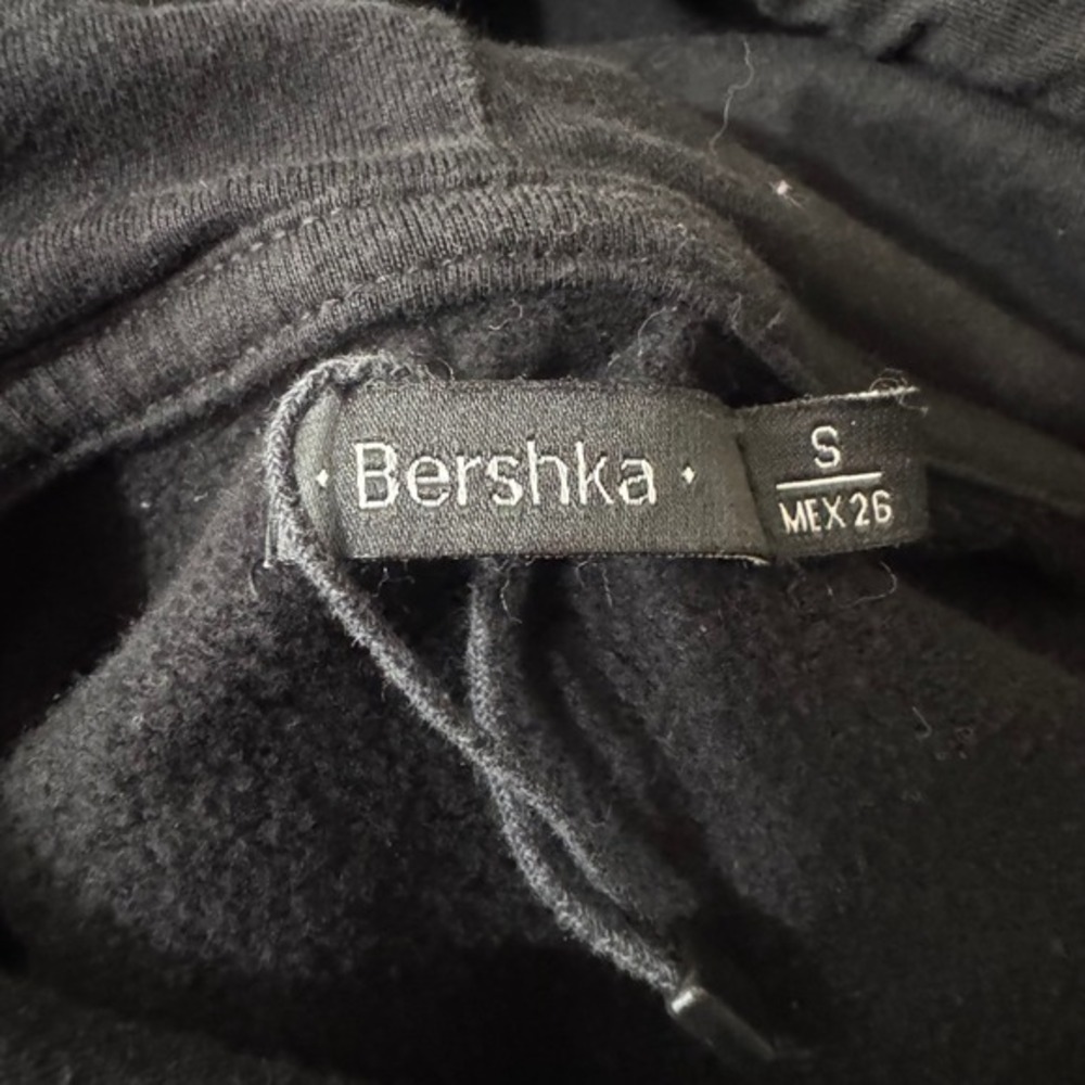 Bershka Womens Black Cropped Hoodie Raw Hem Fleece Lined Sweatshirt Small - Picture 6 of 7